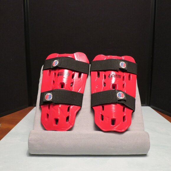 ProForce Lightning Shin Guard/Pad Set/9.5" height - Picture 1 of 2